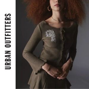 UO Silence+ Noise  Natalia Floral Embroidered Cardigan Sz M NWOT